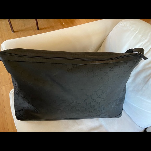 GG  Duffle Bag Tote Nylon  Travel Overnight  XL - Picture 1 of 5